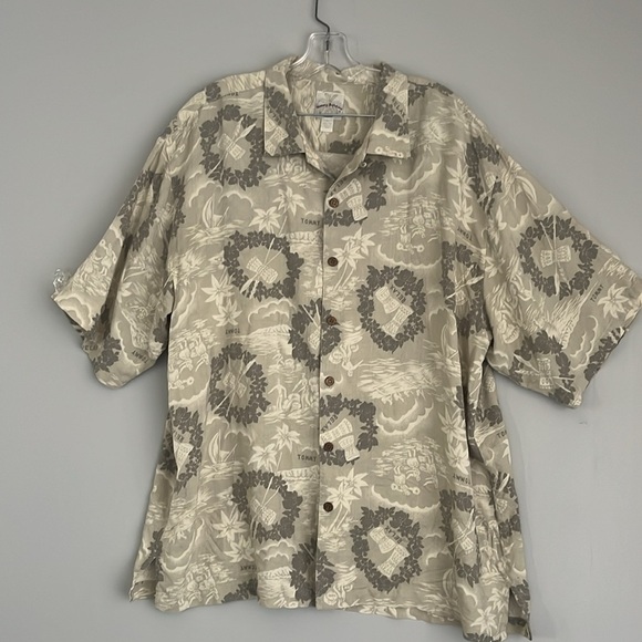 Tommy Bahama Silk button down shirt size XL - Picture 2 of 4